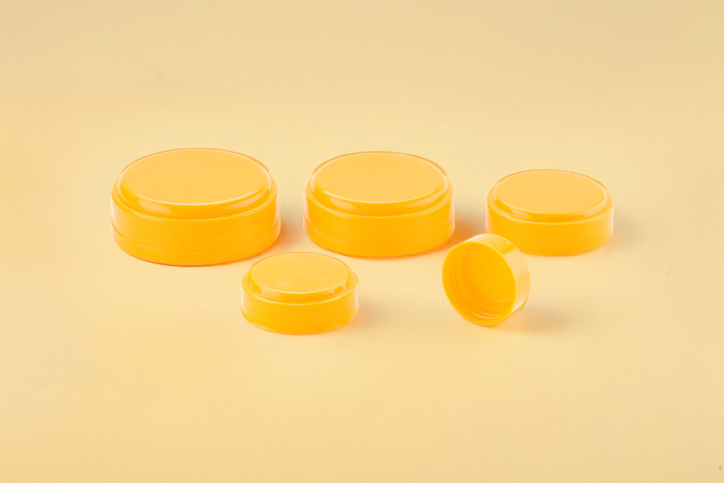 Step Dom Caps